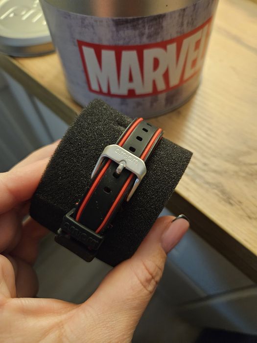 Zegarek am:pm Marvel Spider-Man Apart