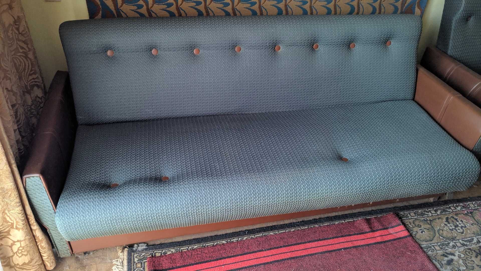 Kanapa wersalka sofa