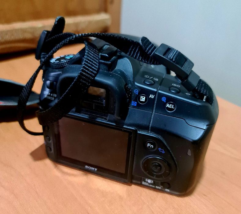 SONY A200 фотоапарат сони а200