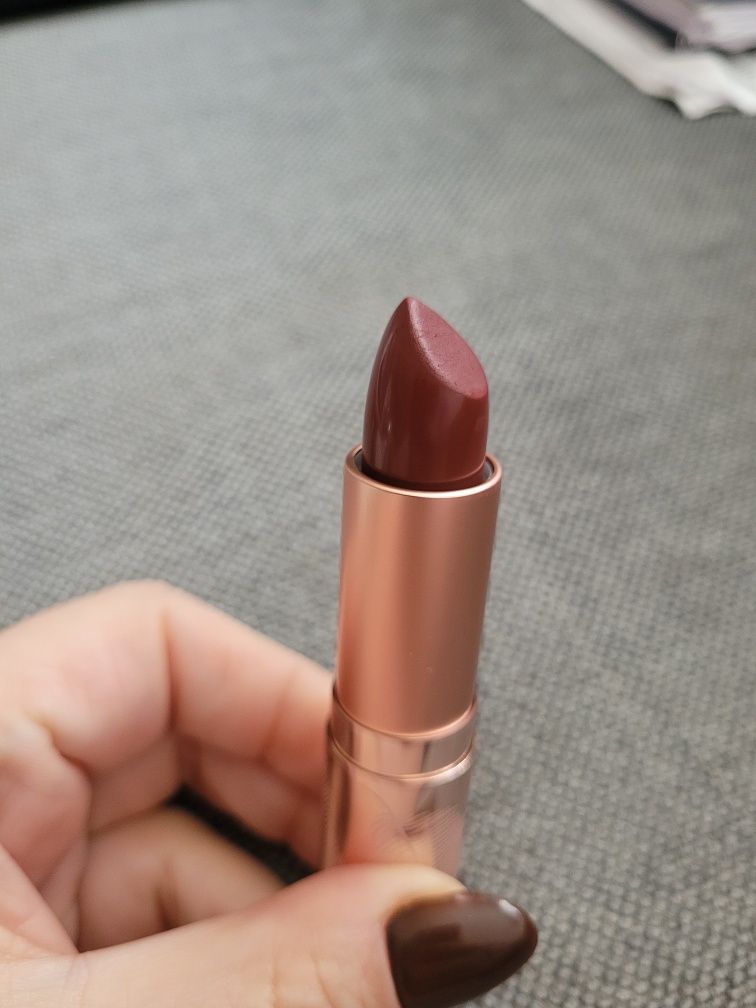 Nabla Cult matte Judge me