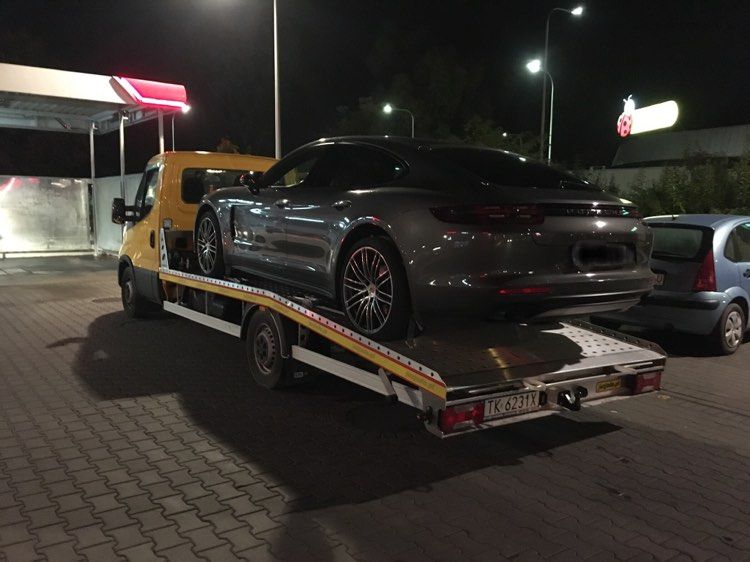 Pomoc Drogowa 24H Laweta Transport Autolaweta Holowanie