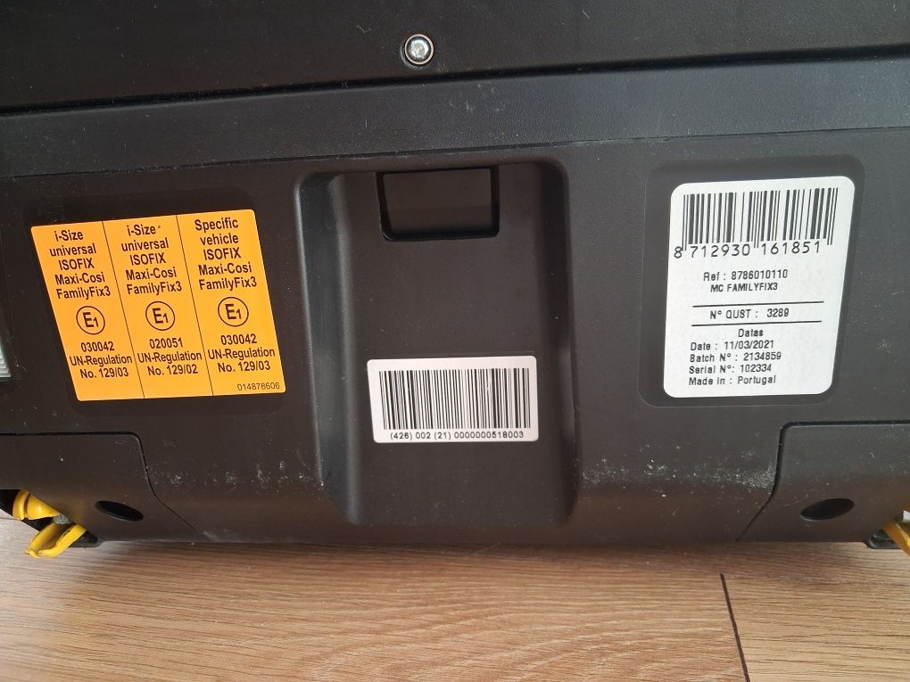 Baza Maxi-Cosi FAMILYFIX 3 ISOFIX I-SIZE z podporą