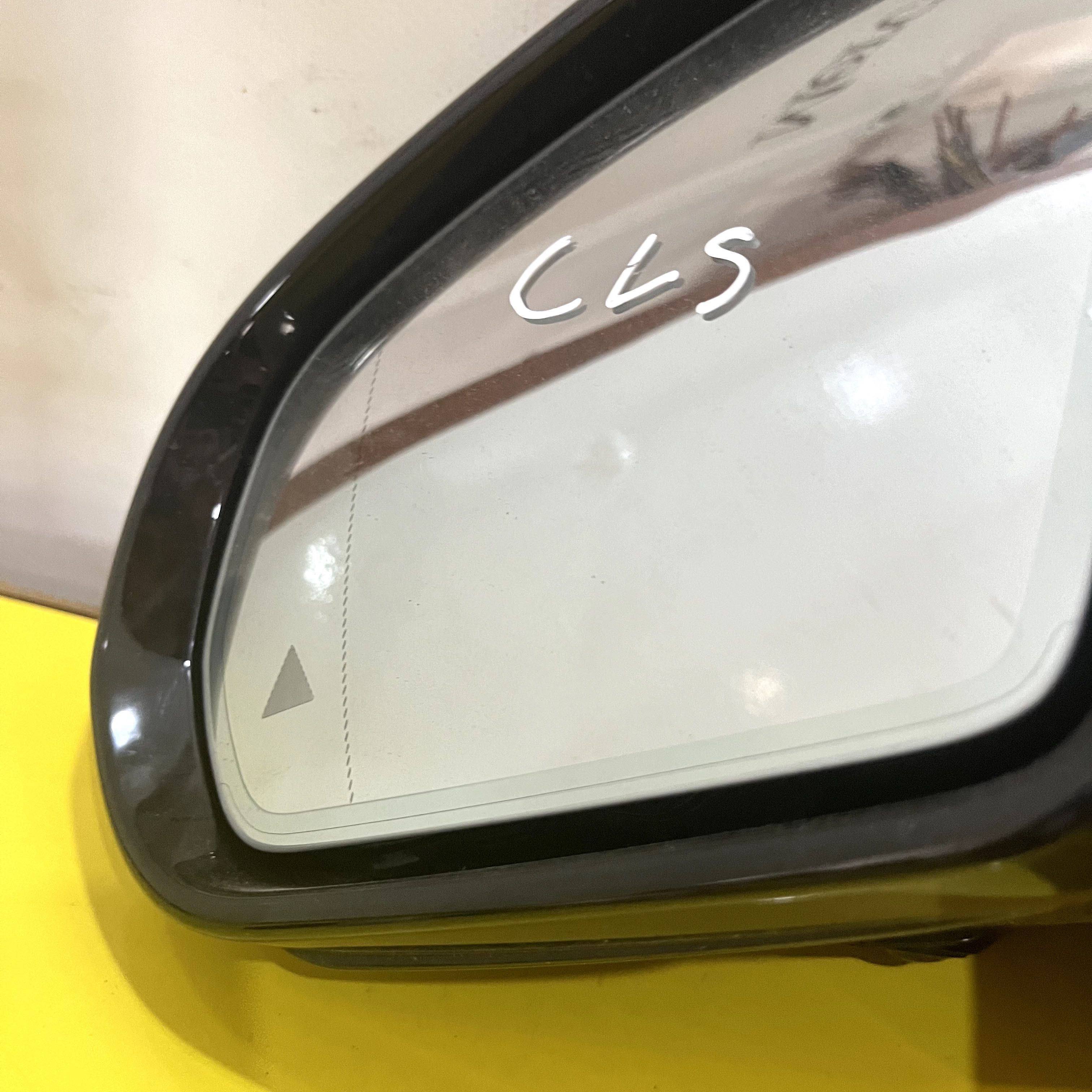 Mercedes W257 CLS дзеркало