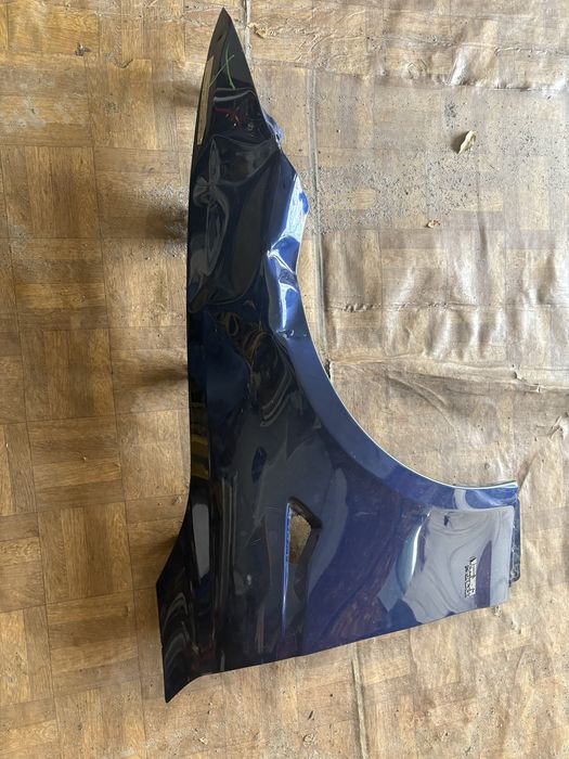 Оригінальне крило праве переднє до Tesla S