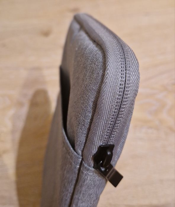 Чехол универсальный 8"-9" для планшета или электронной книги