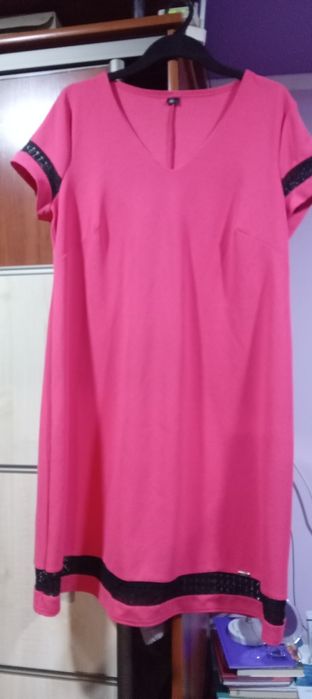 Плаття коралового кольору розмір 54-56