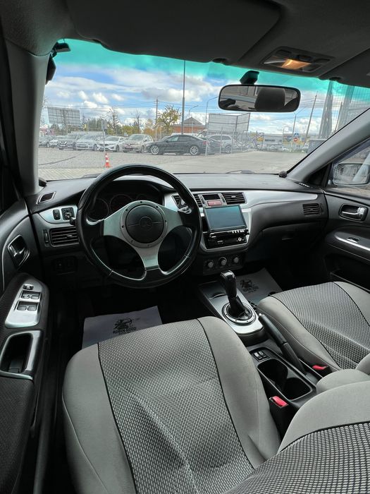 Mitsubishi Lancer 9 2,0 Газ/бенз