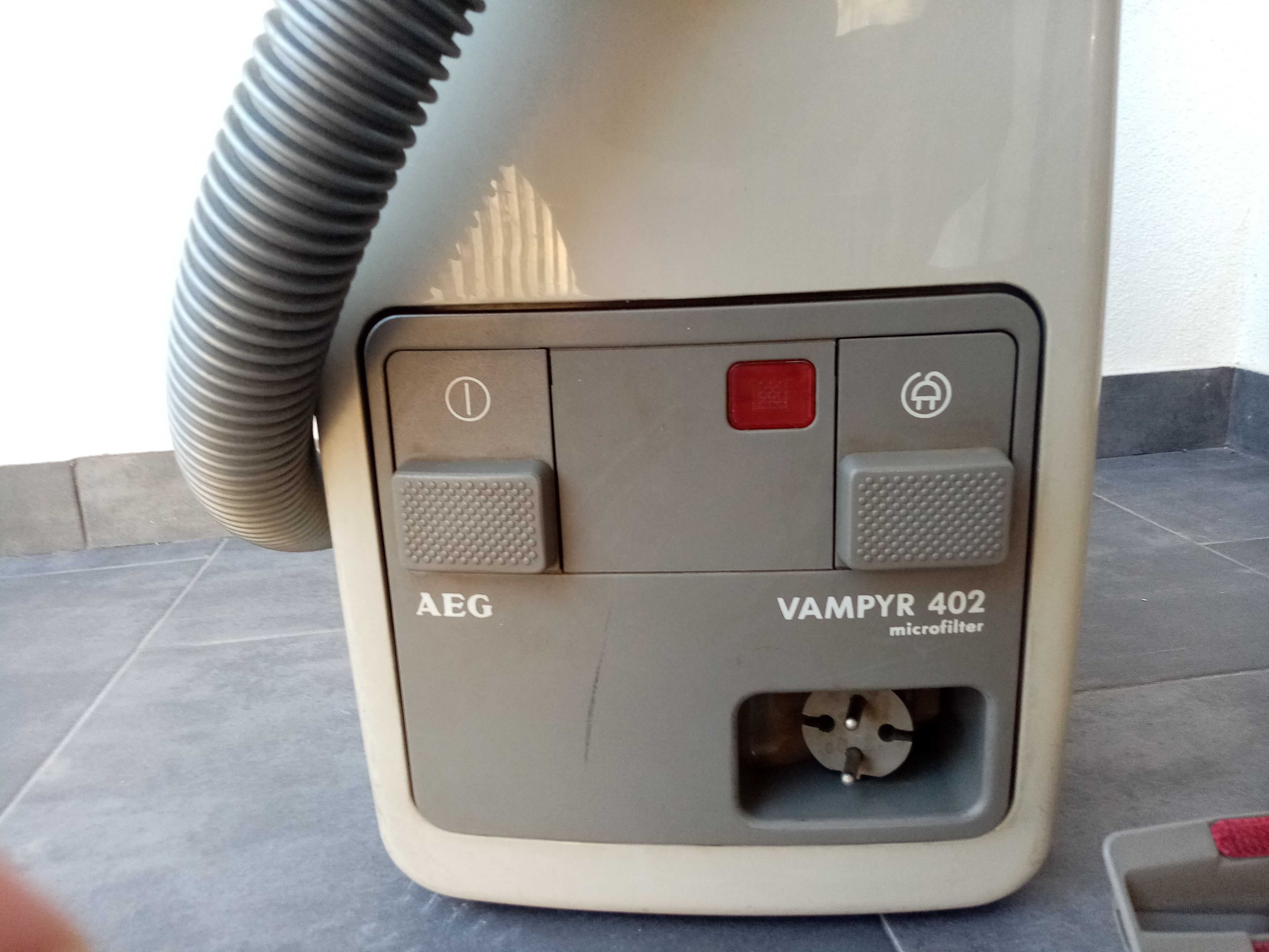 Aspirador AEG Vampyr 402