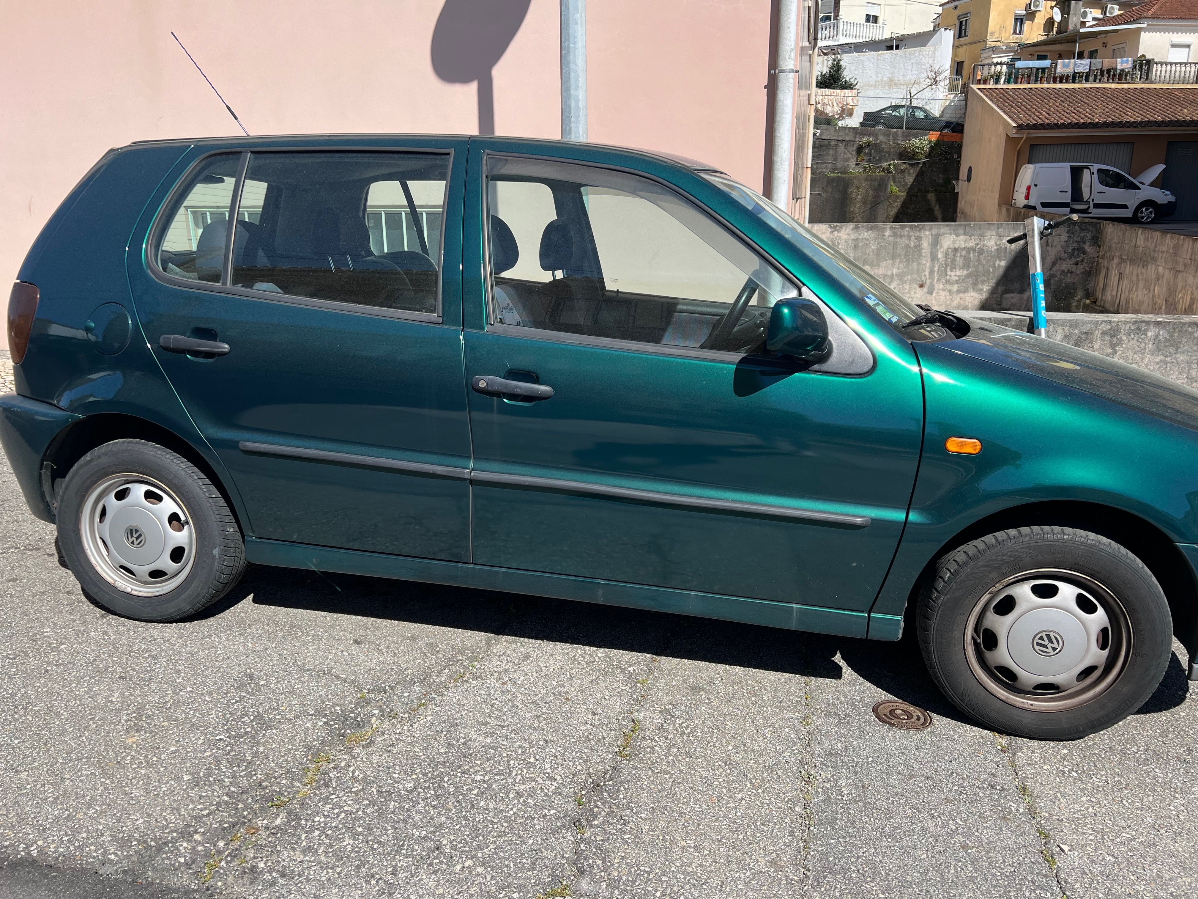 VW Polo 1996 em bom estado