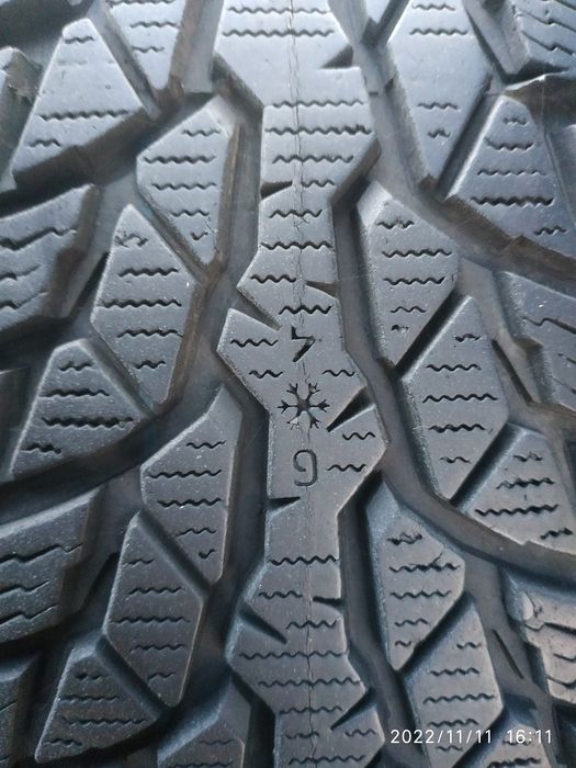 Шини резина зима 205/55 r16 nokian wr d4