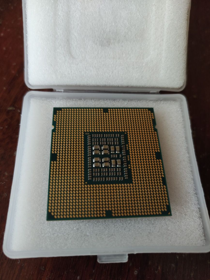 Процесор intel Xeon e5 2450v2