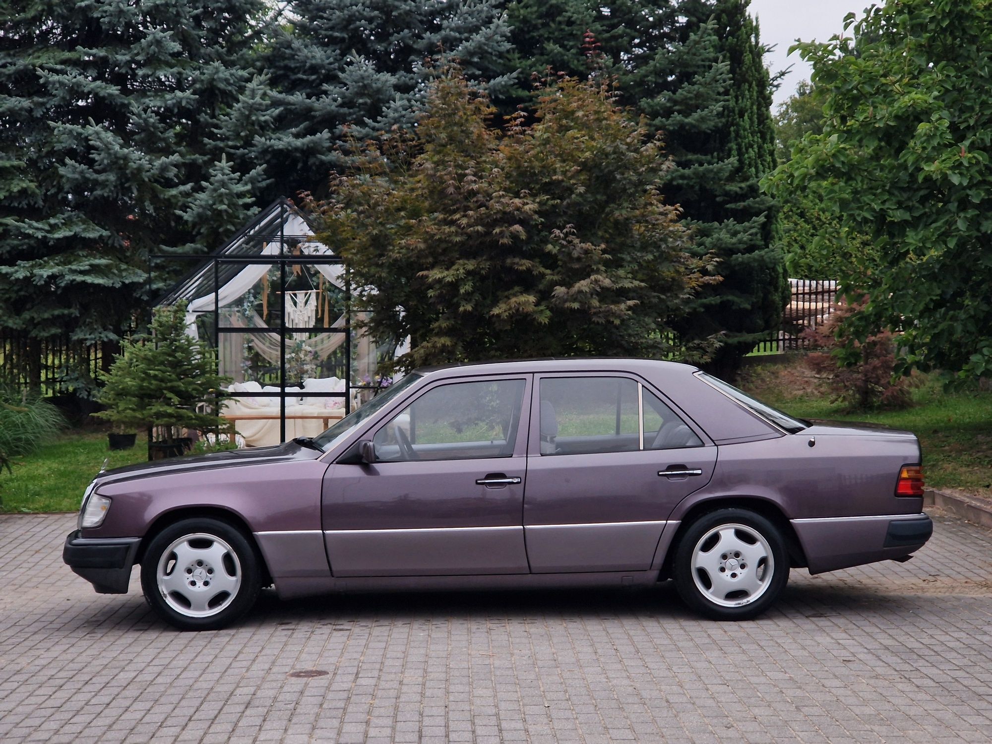 Mercedes w124 2.0 LPG 1992r.