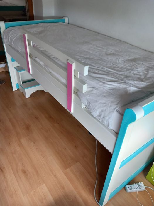 Conjunto de 2 camas encaixáveis