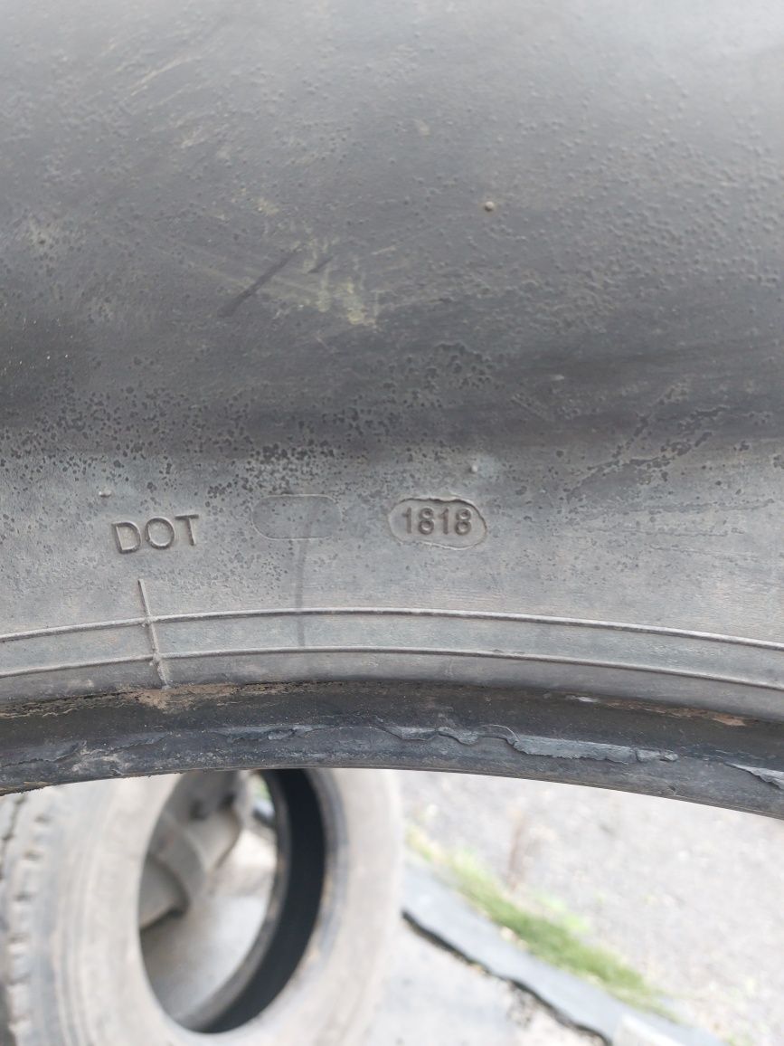 Opona 520/85R42   20.8R42