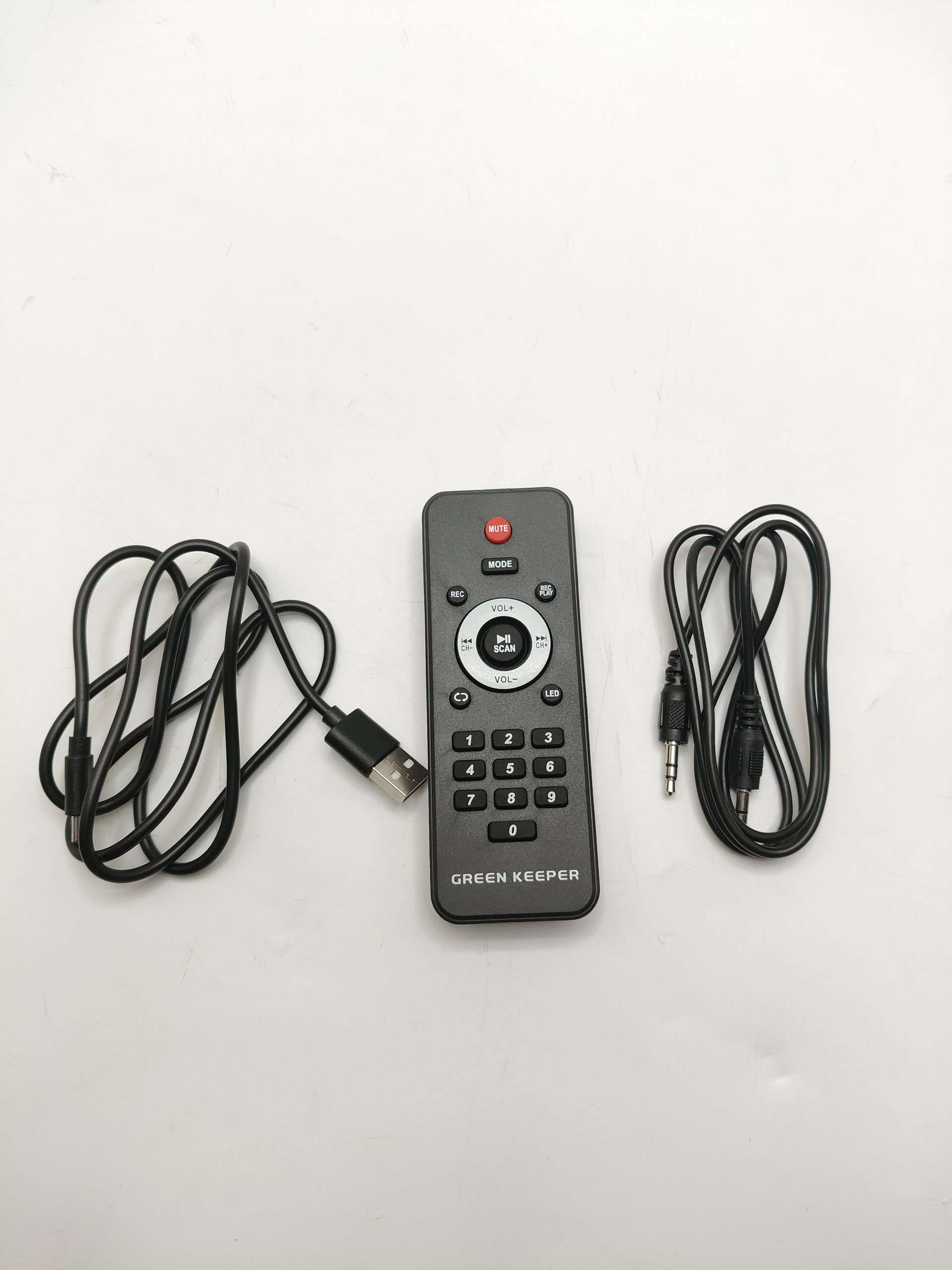 Short Version: KARAOKE MASCHINE 400W Bluetooth Mikrofony LED