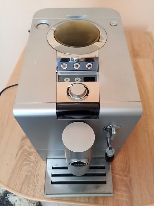 Продам кофемашину