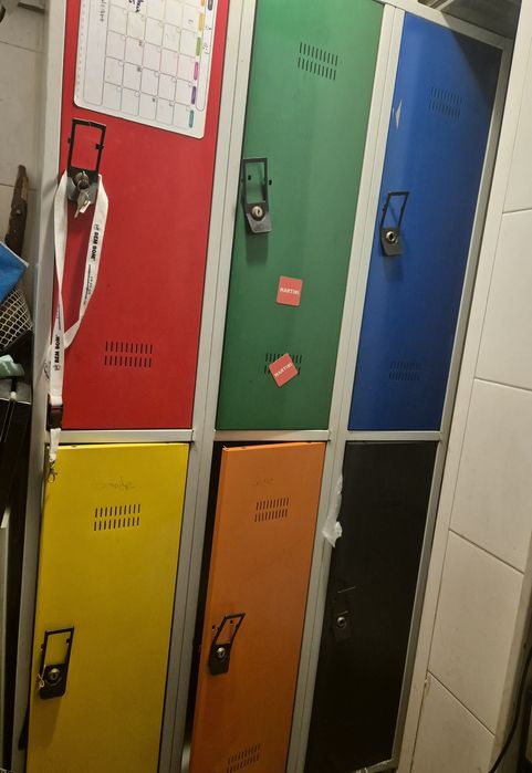 Cacifos de 6 portas