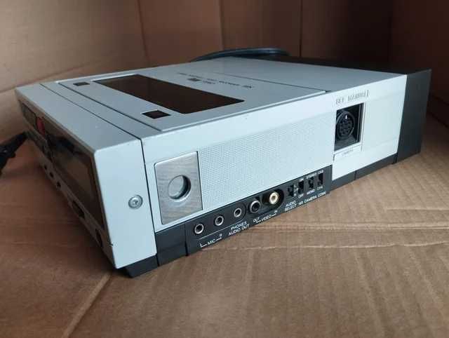 Gravador VHS Portátil Canon VR-30A