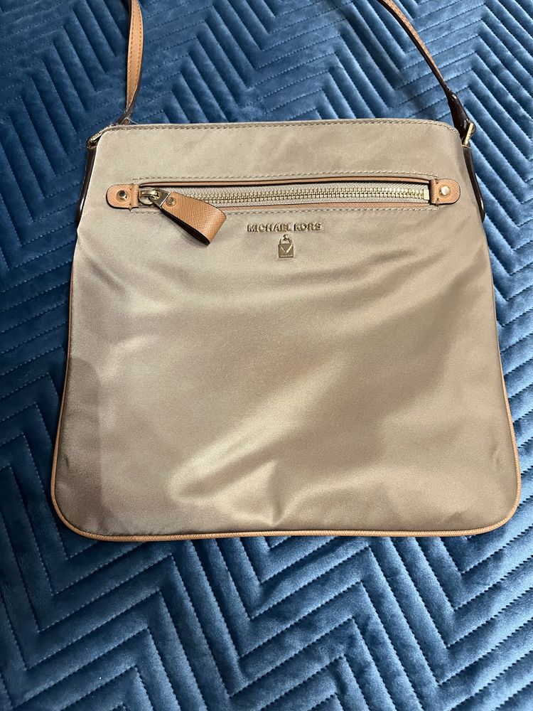 Torebka listonoszka Michael Kors