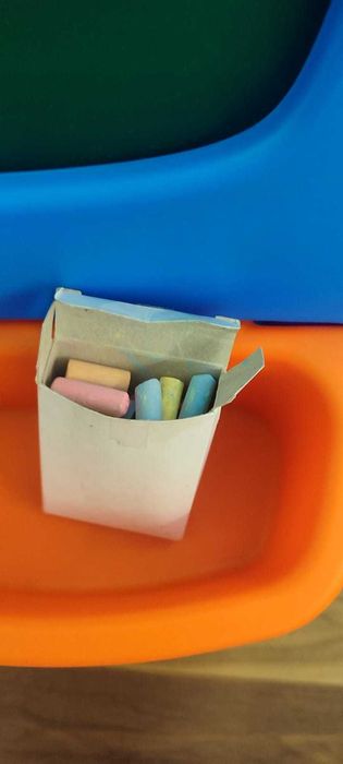 Quadro magnético como NOVO - Giz e Marcadores