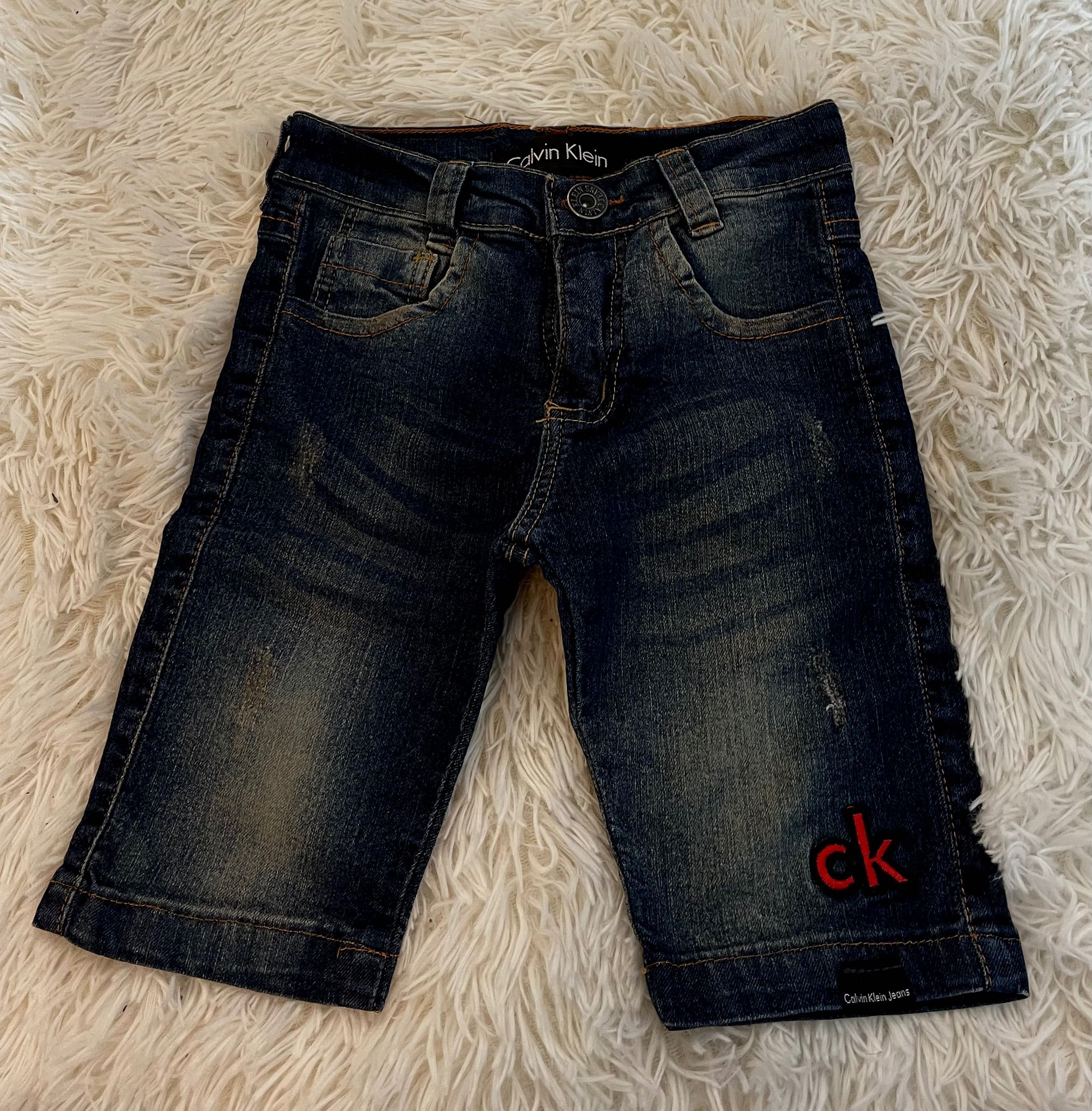 Calções de ganga Levis , Ralph Lauren e Calvin Klein.