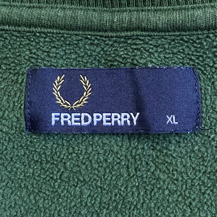 Світшот темно зеленого кольору від fred perry BIG logo, фредак vintage