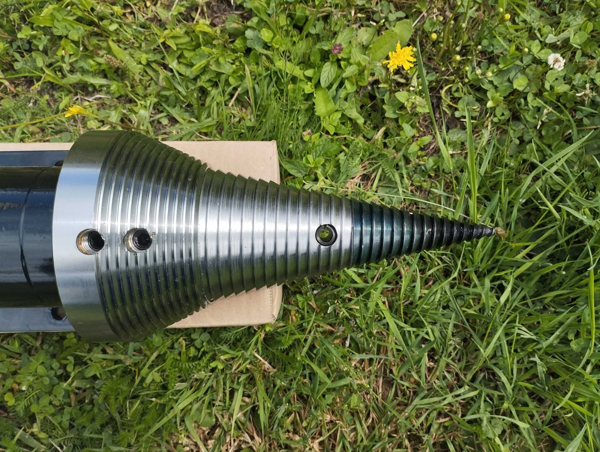 Łuparka świdrowa WOM do ciągnika / świder do drewna 125mm