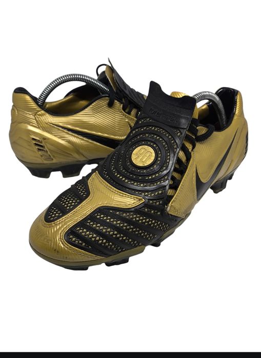 Nike Total90 Laser II FG Cleats Boots Gold Black rozmiar 42.5