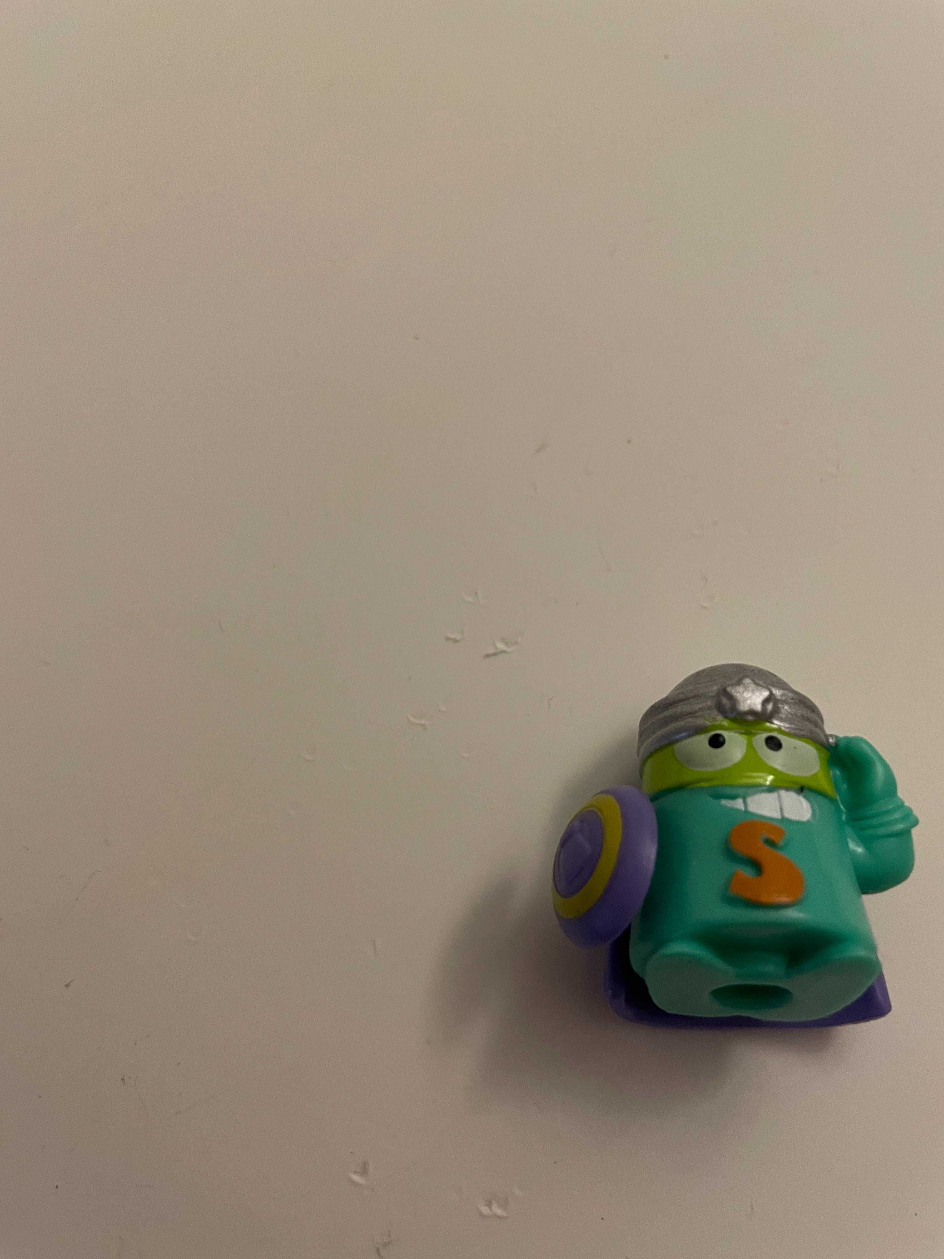 Sprzedam figurkę Super Things Captain Salty 478