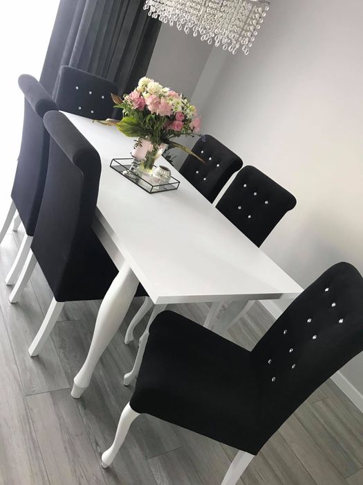 Zestaw krzesla i stol styl Glamur