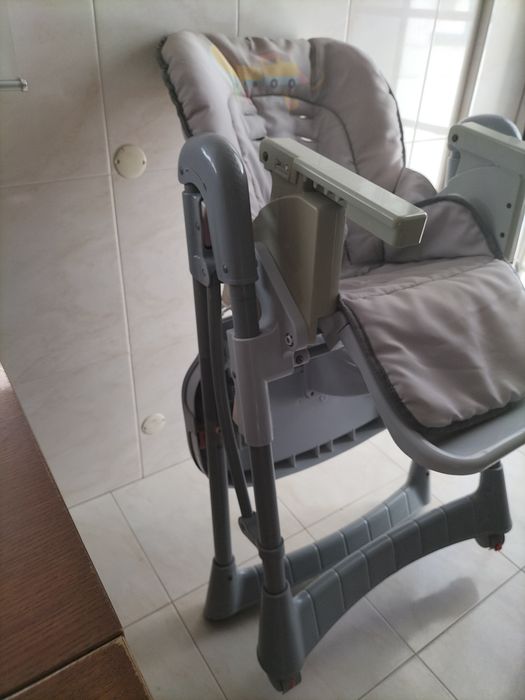 Cadeira de alimentação da Chicco
