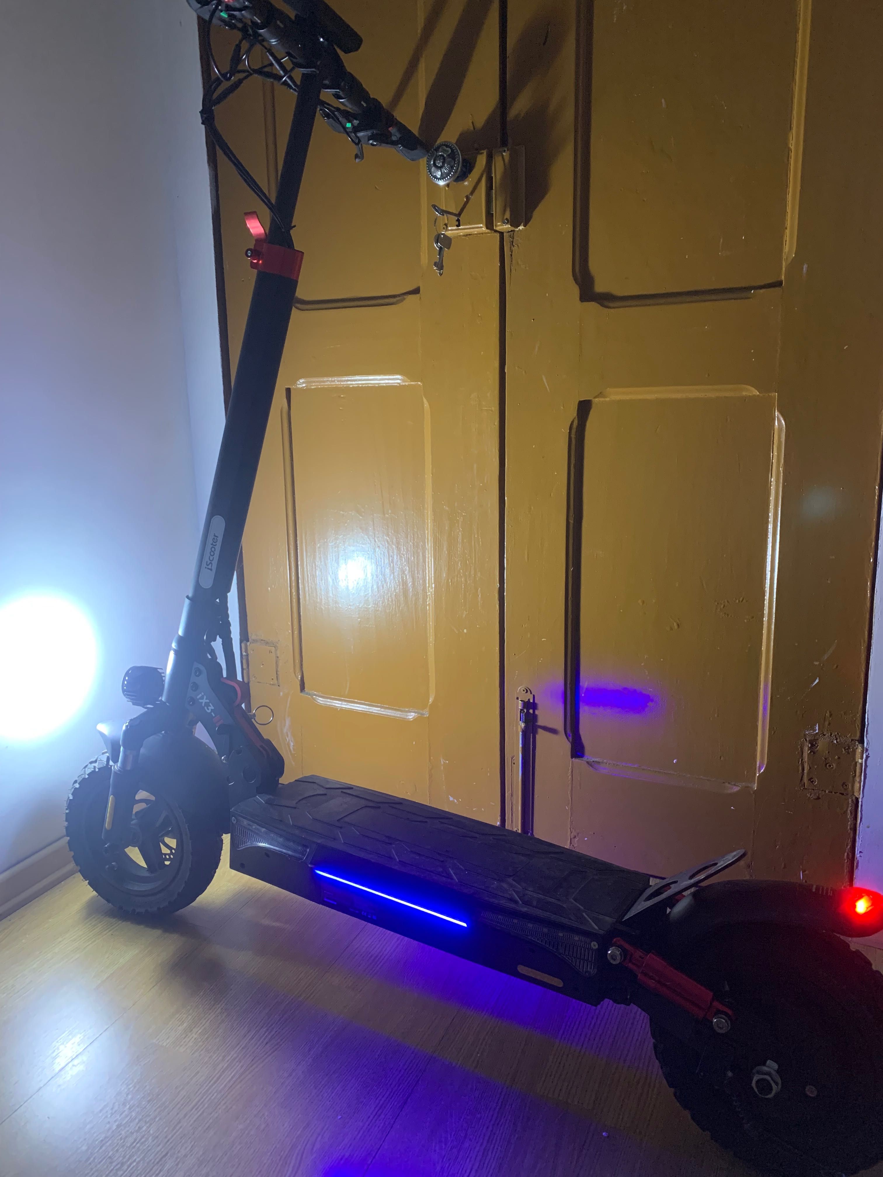 Trotinete iscooter ix3