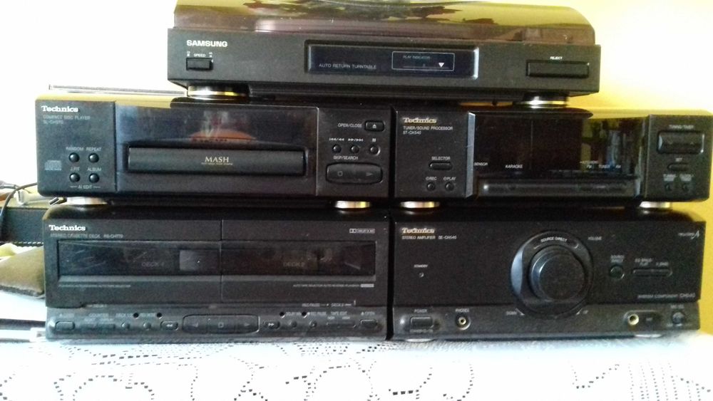 Wieża technics 4 panelowy z gramofonem samsung