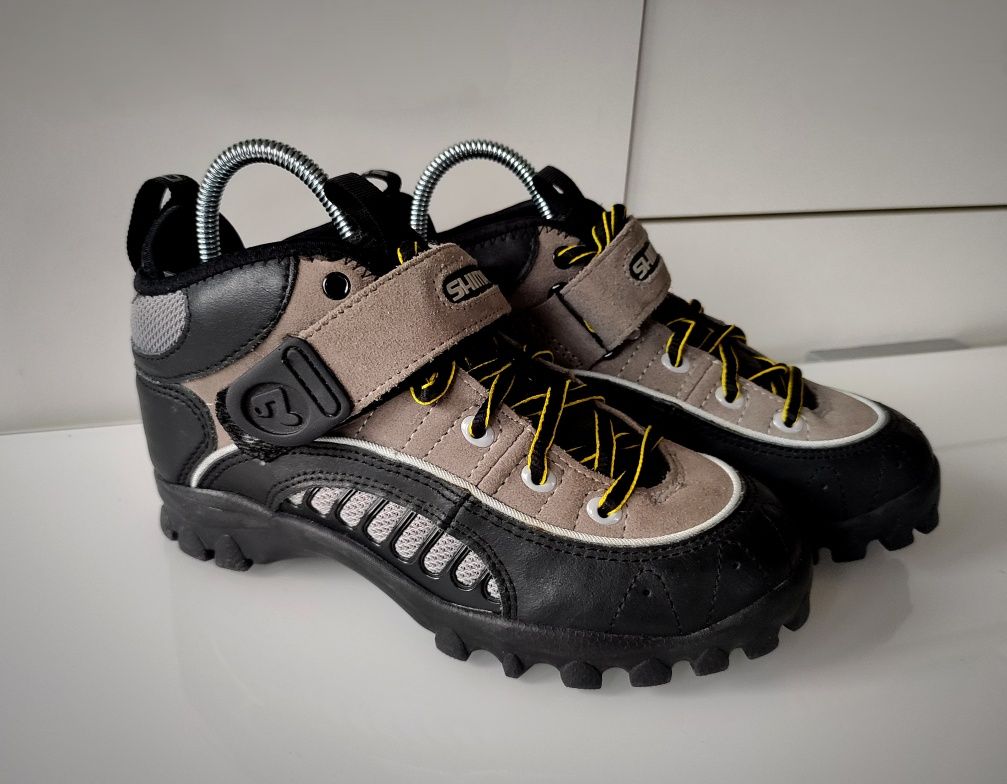 Jesienno-zimowe buty rowerowe Shimano SH-M058 Mtb SPD rozm. 38 / bloki