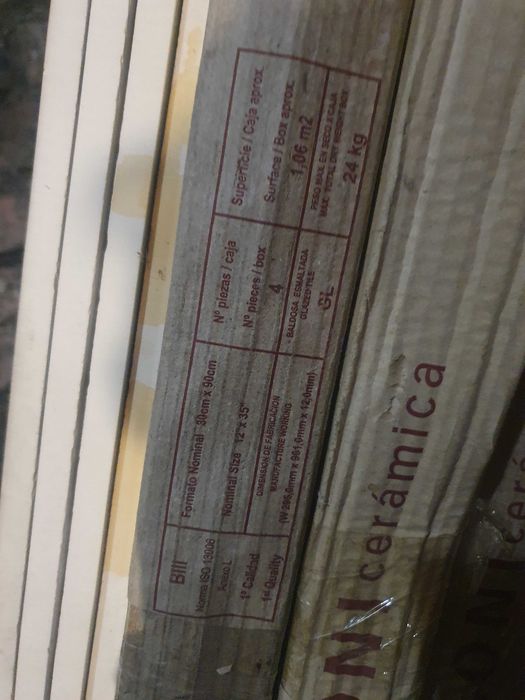 Płytki ścienne Saloni ceramika 30×90