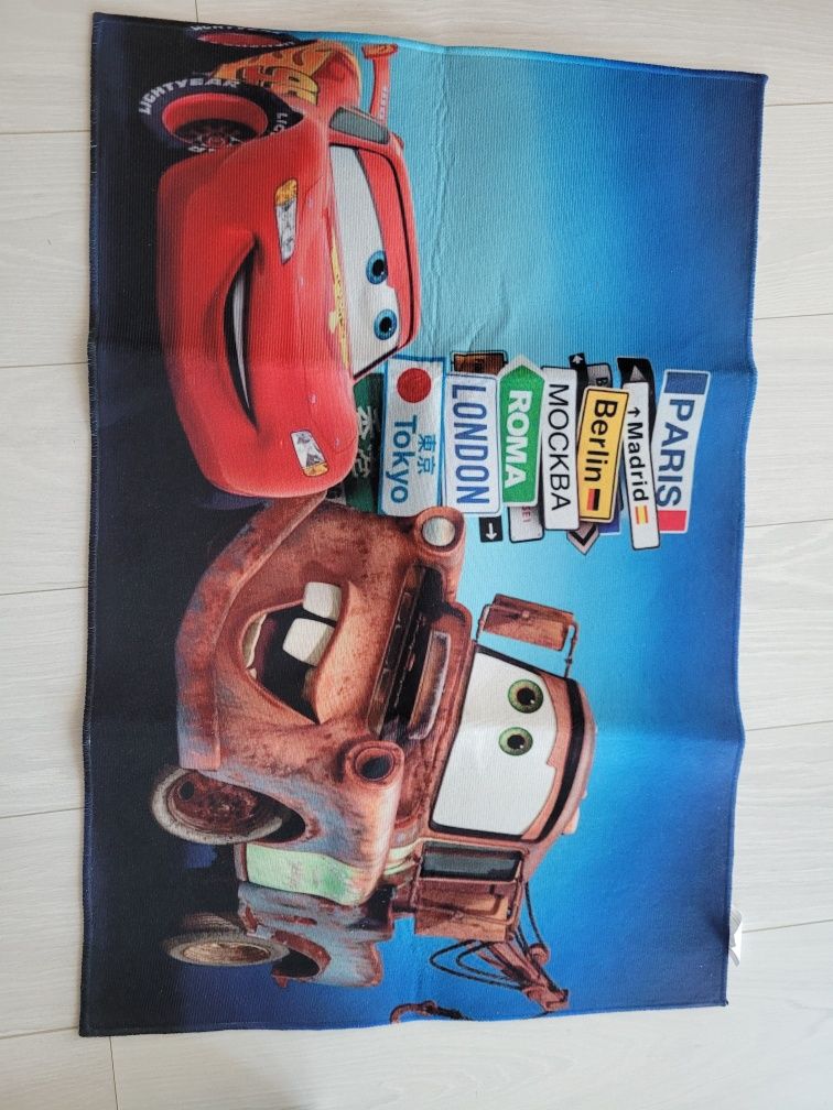 Dywanik / wycieraczka disney auta zygzak