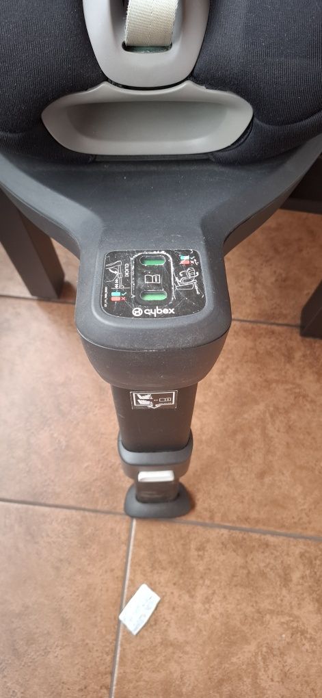 Fotelik Cybex Sirona SX2