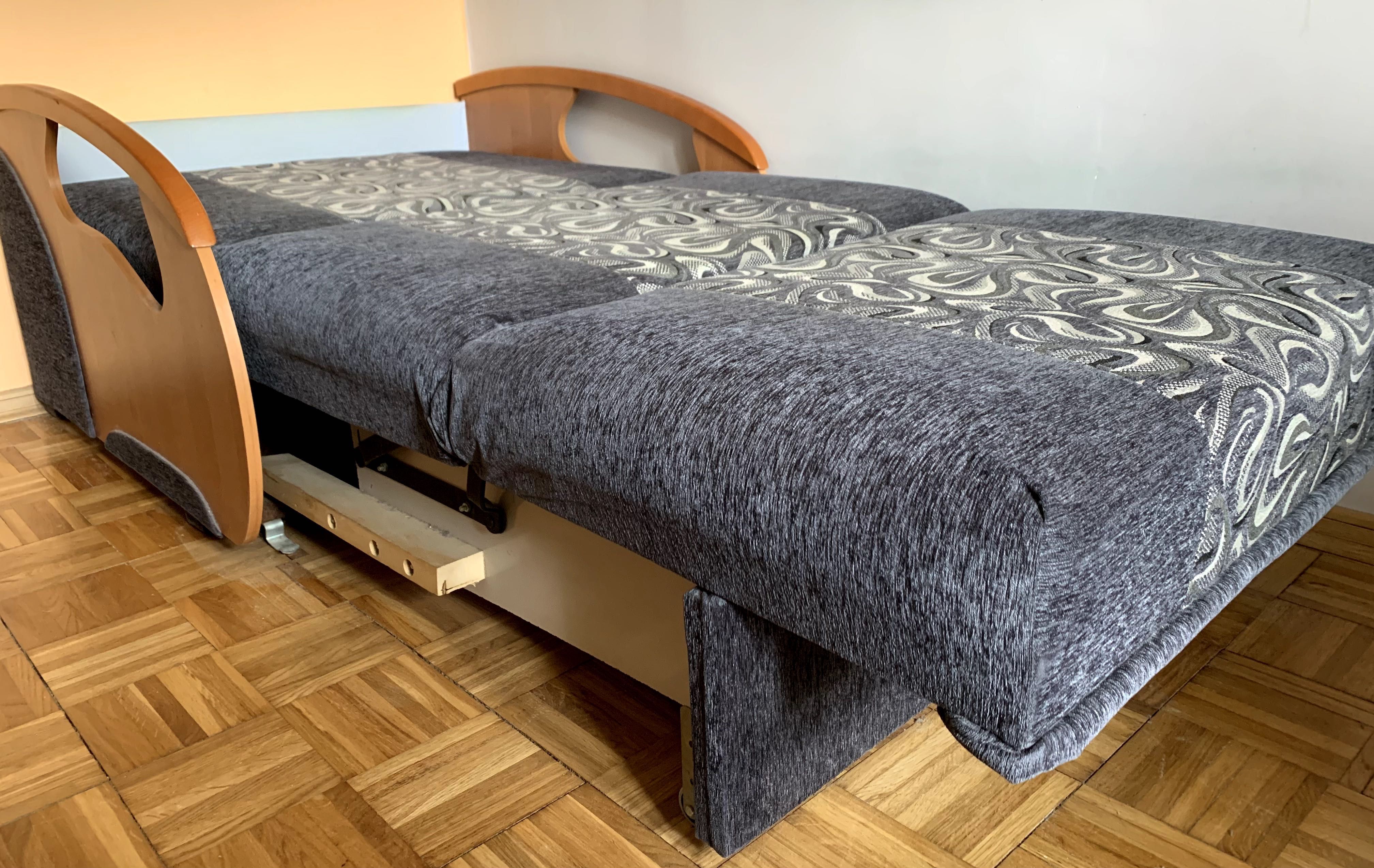 Sprzedam 2 rozkładane łóżka pojedyncze