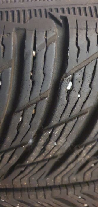 Pneus michelin 215/55 R 18