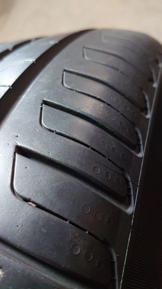 Летние разноширокие шины Pirelli 245/45 r18 275/40 r18 комплект