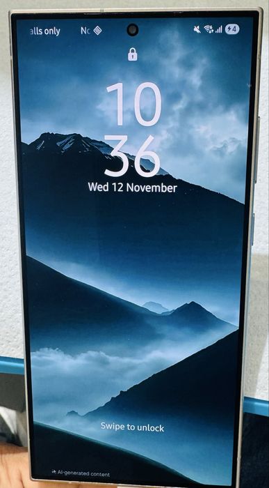 Samasung Galaxt S24 Ultra 256GB cor dourada como novo funciona perfeto