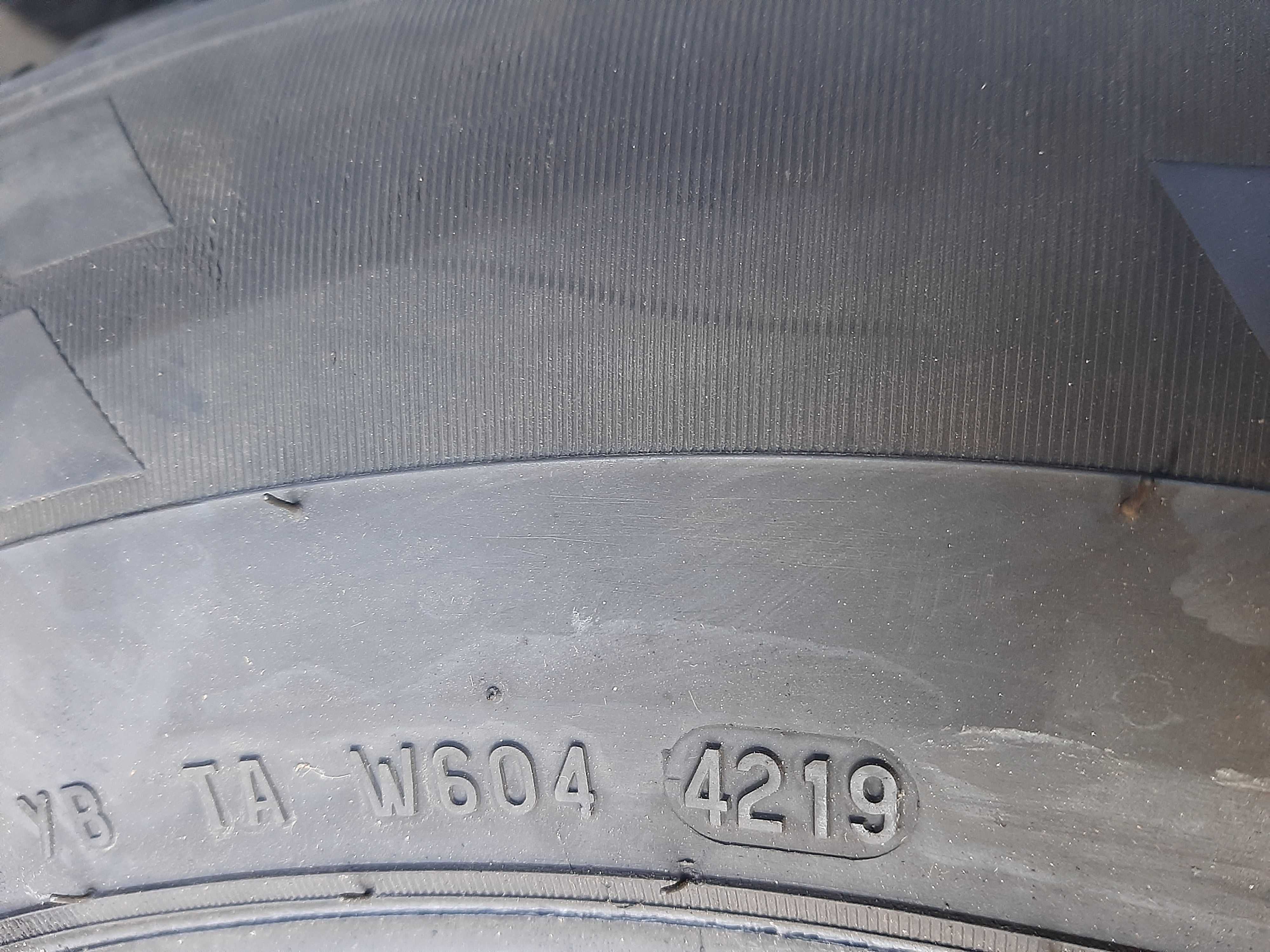 1x Opona zimowa 235/65R16C Pirelli Carrier Winter 7mm 2019r