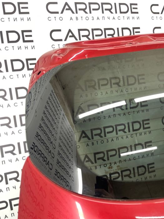 Стекло крышки багажника Hyundai Santa Fe TM 2.4GDI 2019