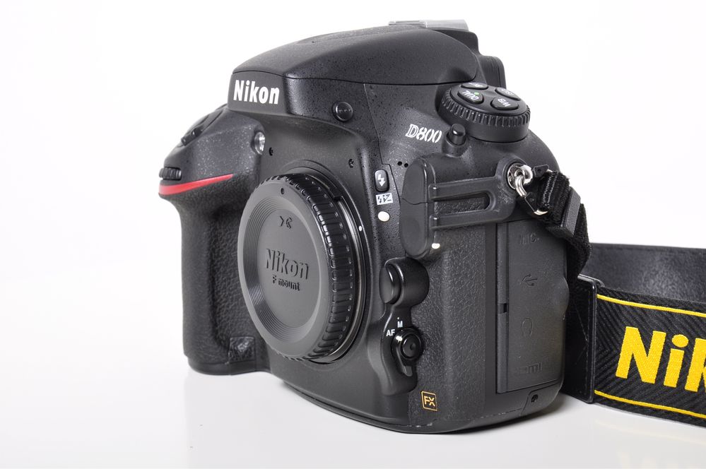Nikon D800 + Grip