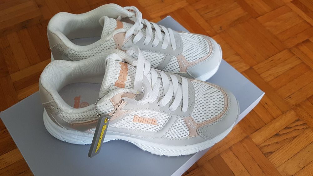 Кроссовки Bench 36р,оригинал.