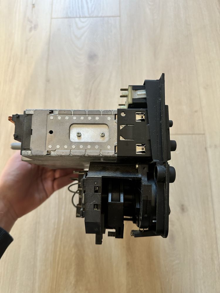 BMW e30 Panel sterowania środkowy zegarek radio reverse rds