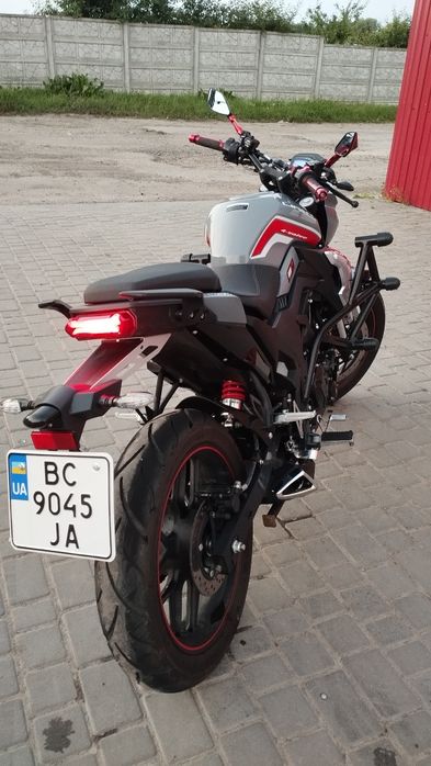 Продам lifan sr220