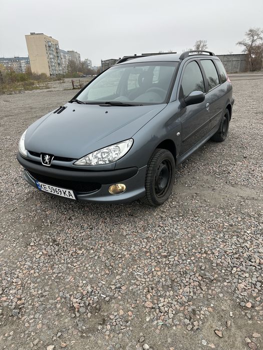 Продам Пежо 206 SW