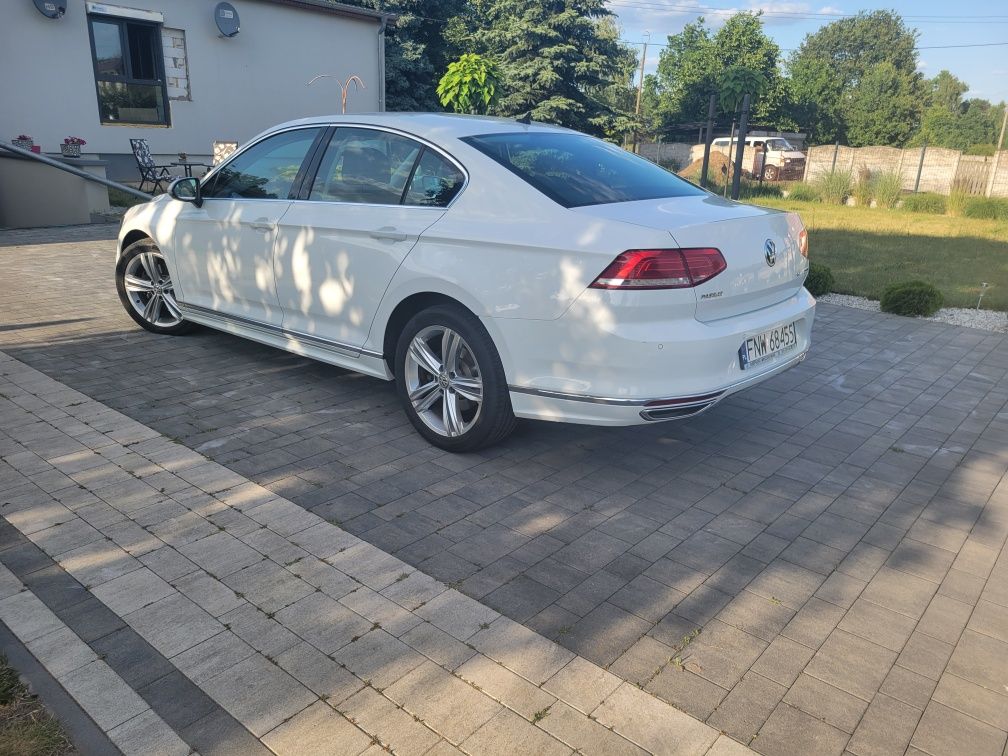 Volkswagen Passat B8 2016- R Line
