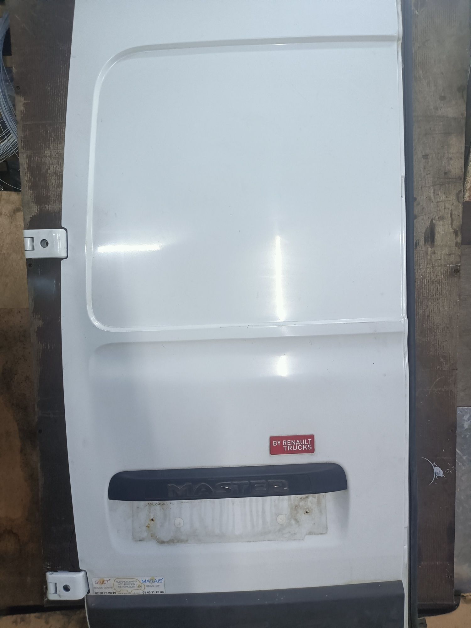 Renault Master 3 Opel Movano H1 drzwi lewe tylne bez malowania komple